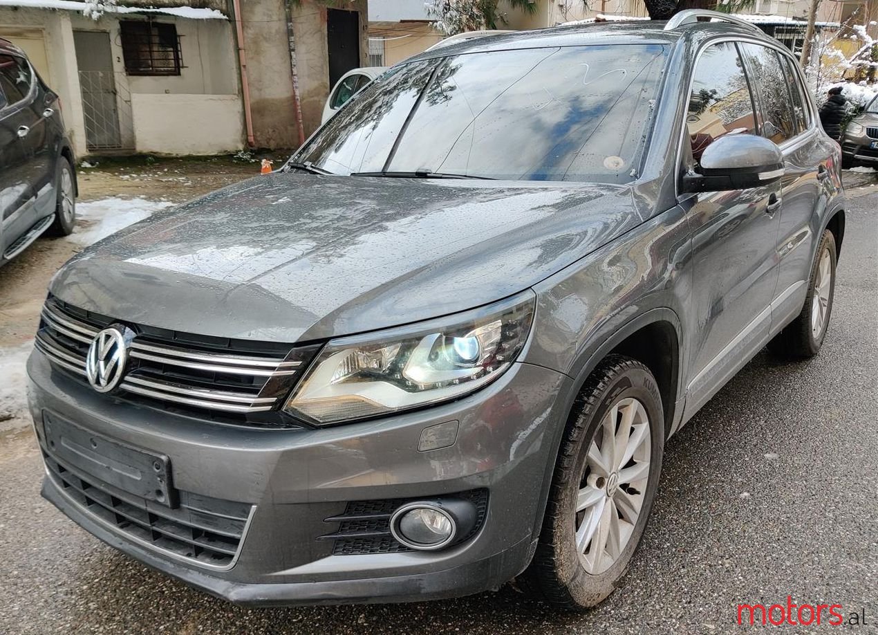 2014' Volkswagen Tiguan photo #1