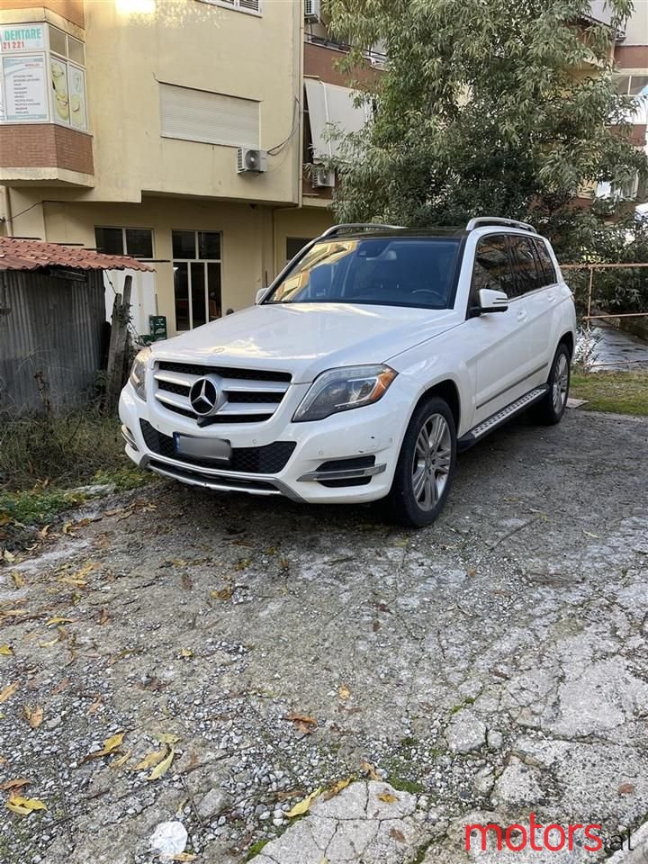 2014' Mercedes-Benz GLK 250 photo #2