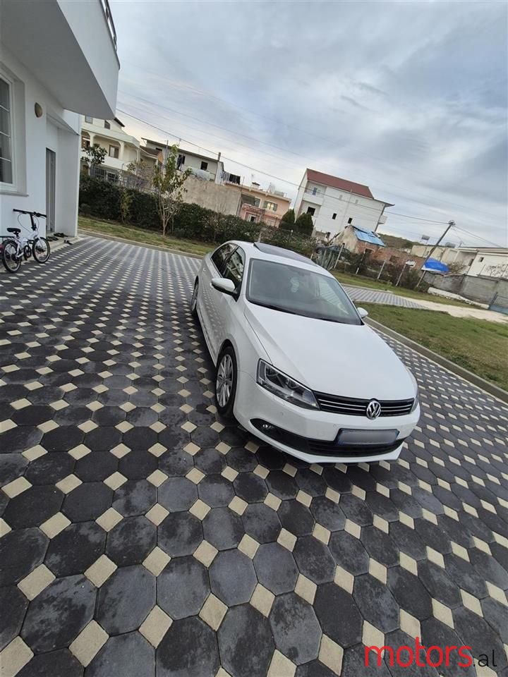 2013' Volkswagen Jetta photo #6