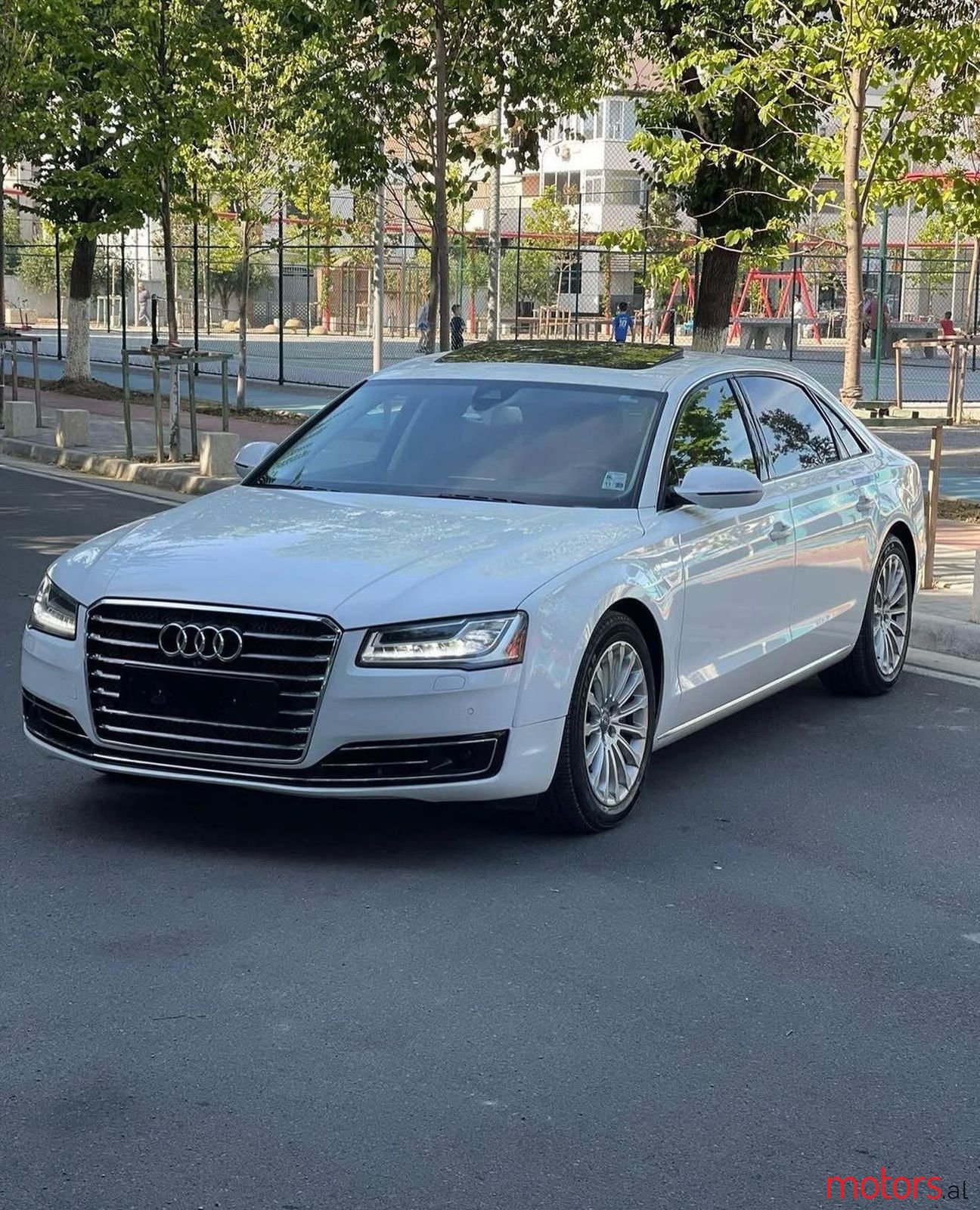 2015' Audi A8 photo #1