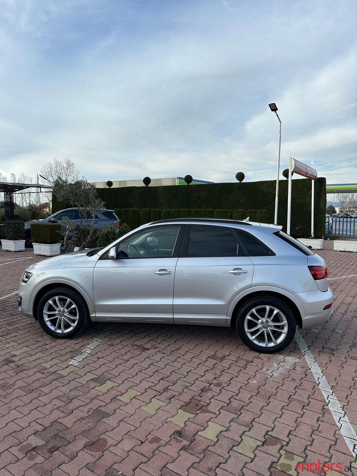 2013' Audi Q3 photo #6