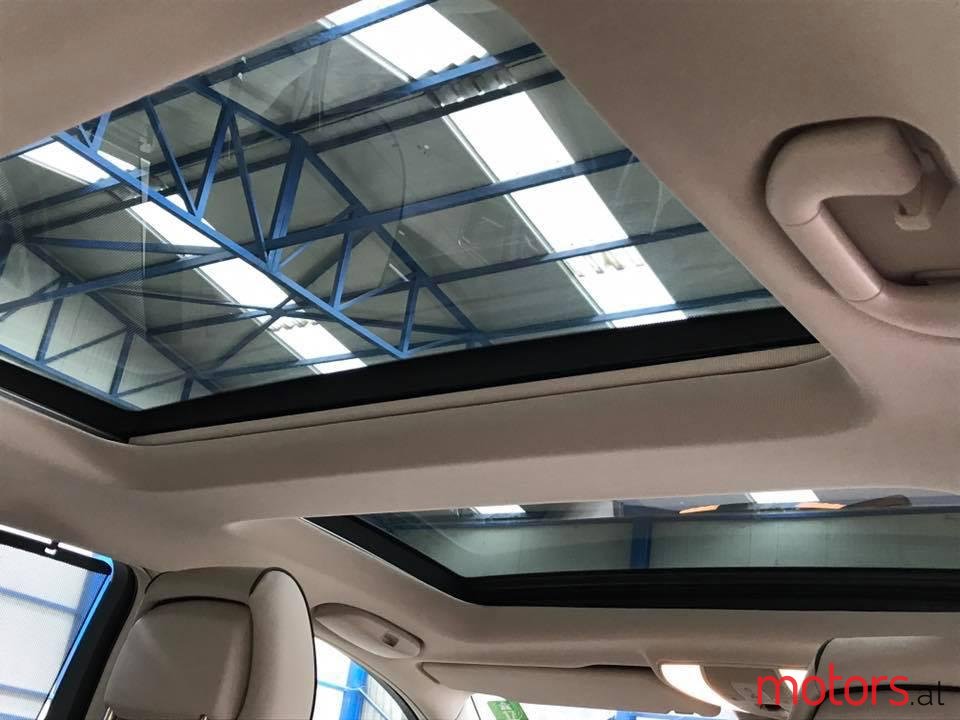 2013' Mercedes-Benz E-Class 300 photo #5