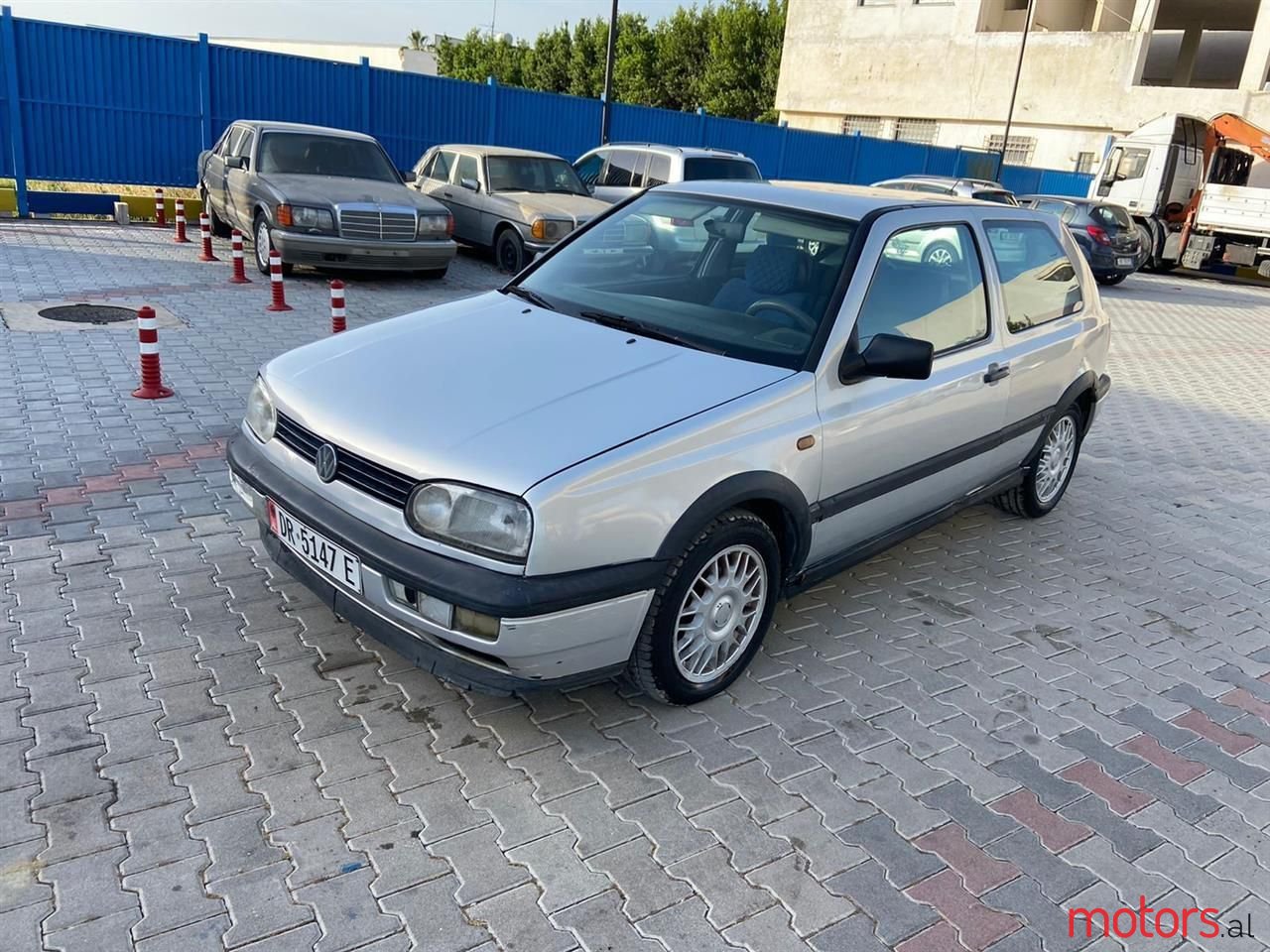 1999' Volkswagen Golf photo #3