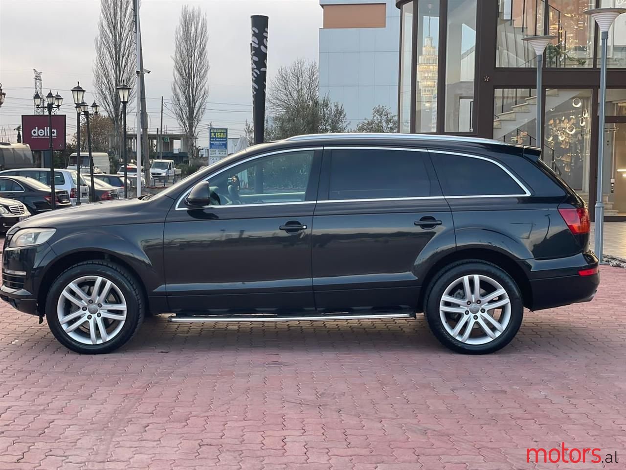 2007' Audi Q7 photo #2