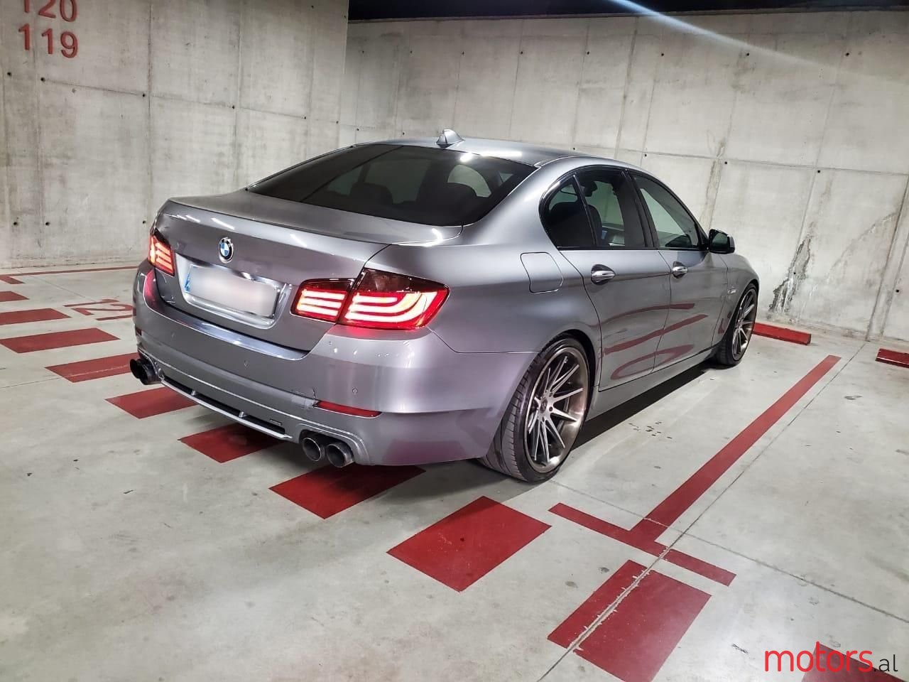 2012' BMW 528 photo #3