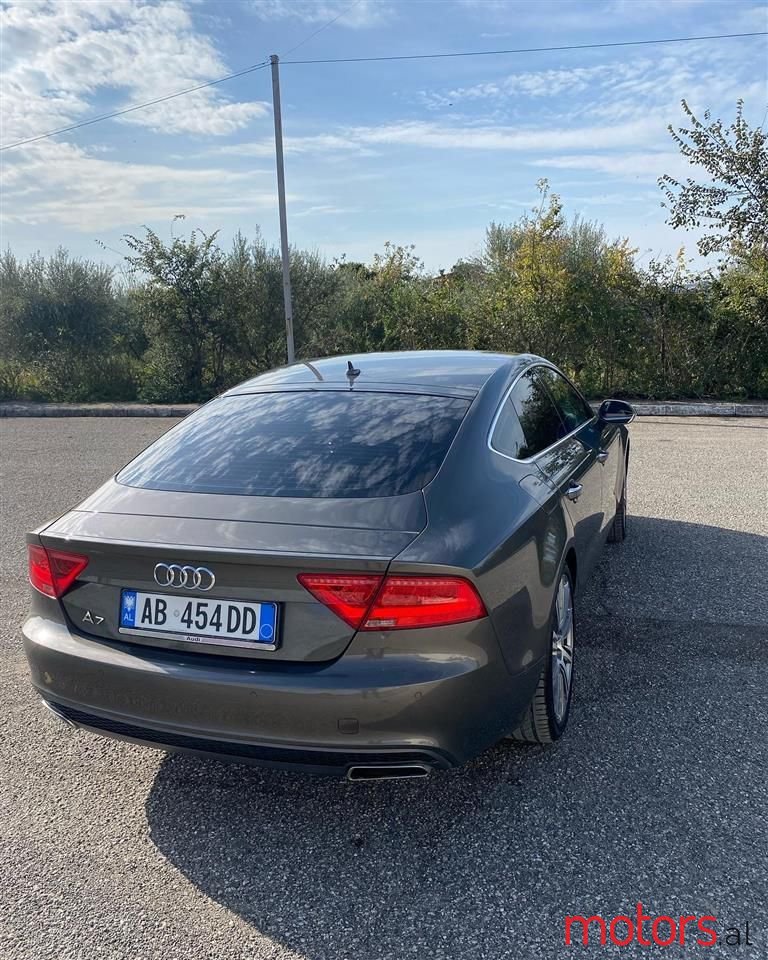 2012' Audi A7 photo #1