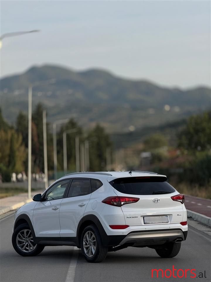 2016' Hyundai Tucson photo #5