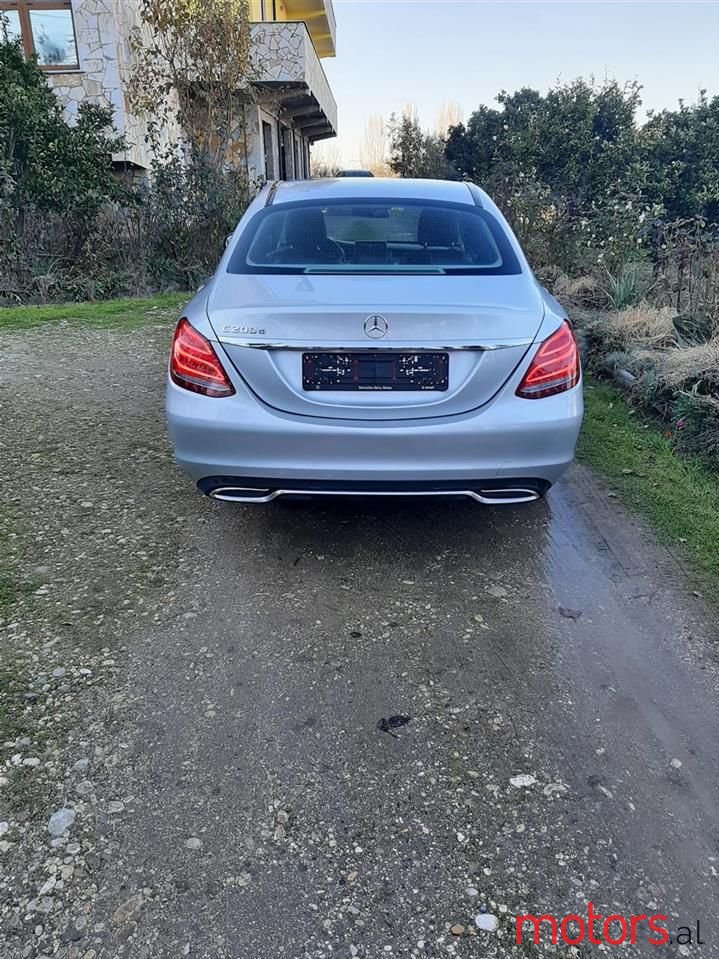 2017' Mercedes-Benz C 200 photo #6