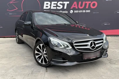 2016' Mercedes-Benz E 250