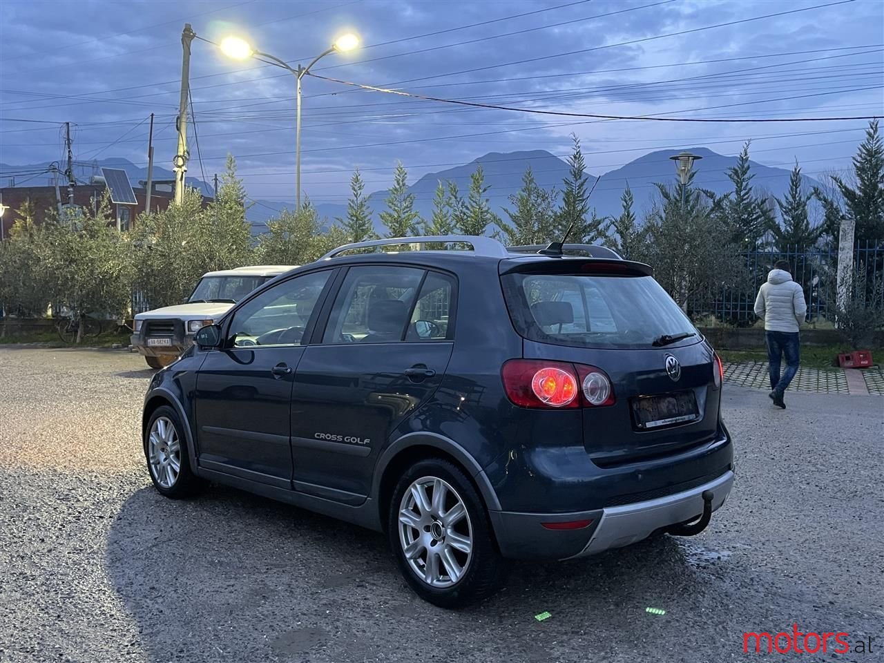 2007' Volkswagen Golf Plus photo #1