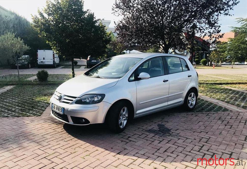 2006' Volkswagen Golf Plus photo #2