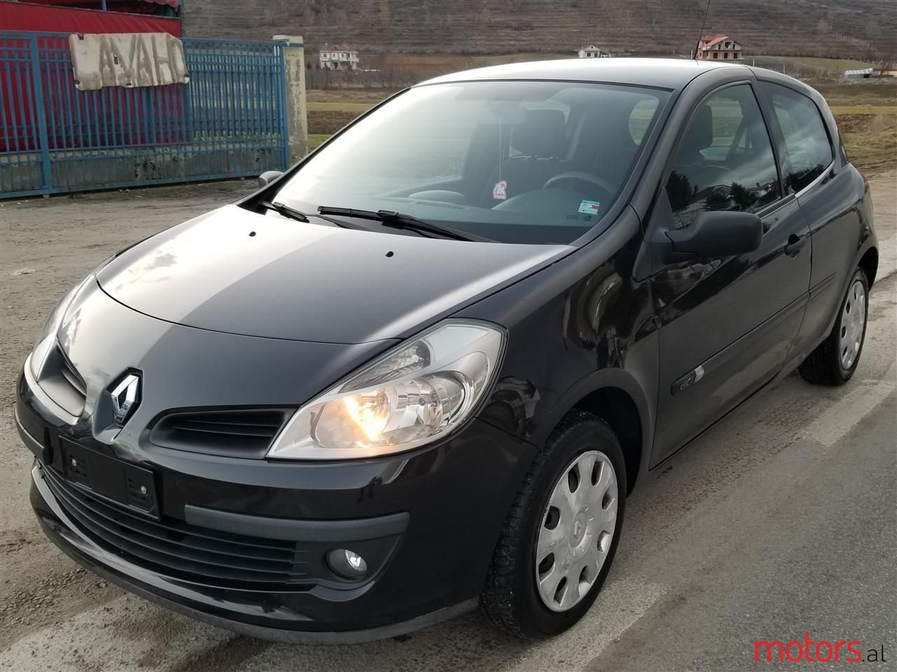 2006' Renault Clio photo #3