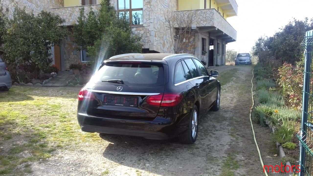 2017' Mercedes-Benz C 220 photo #3