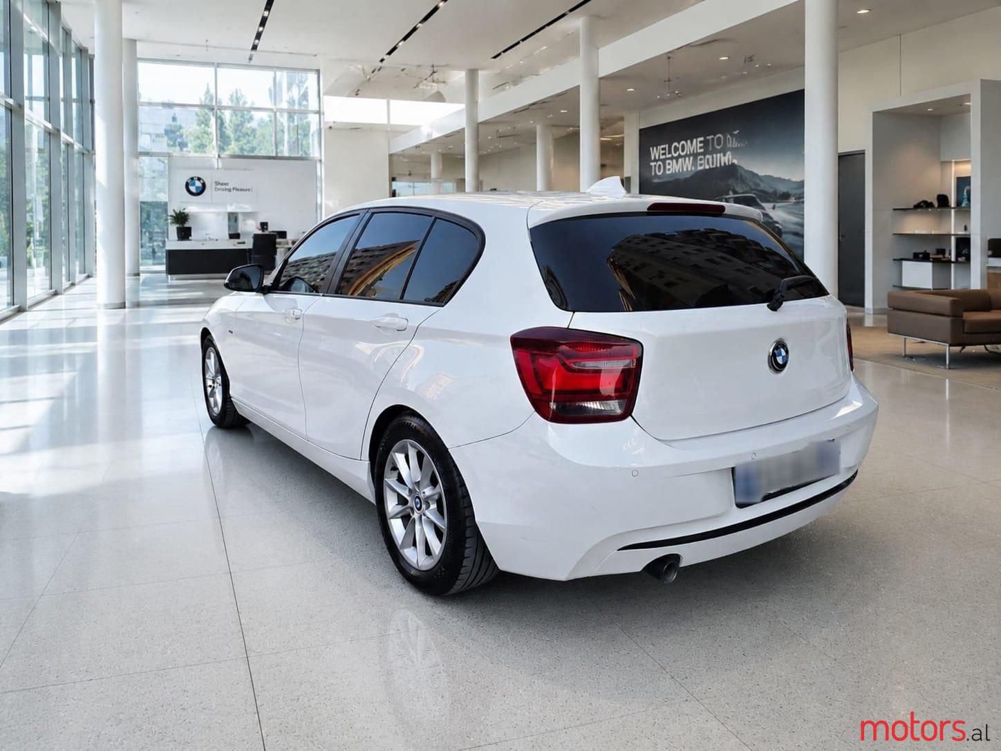 2012' BMW 120 photo #4