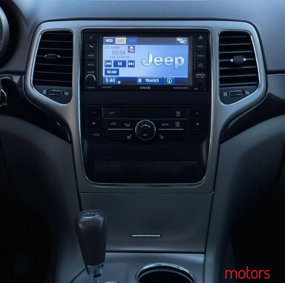 2012' Jeep Grand Cherokee photo #6