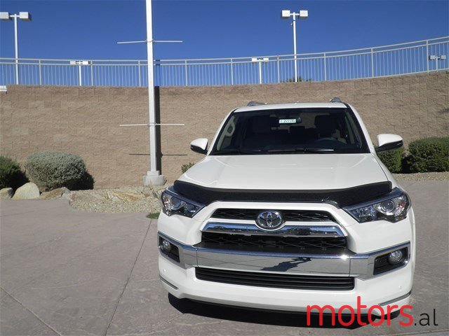 2016' Toyota 4Runner photo #4