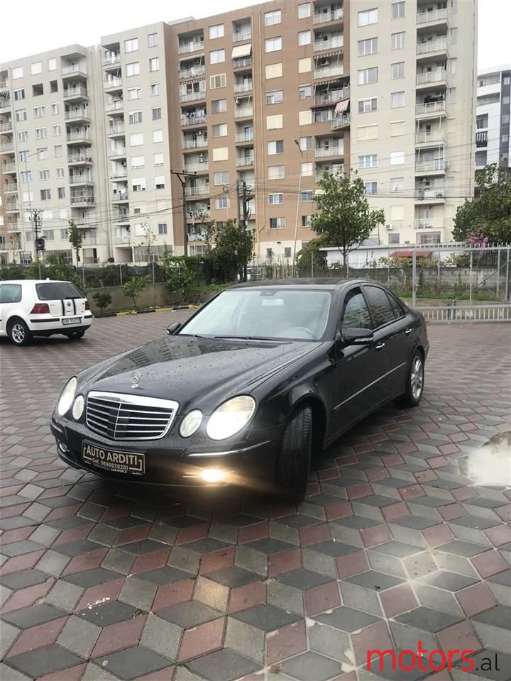 2007' Mercedes-Benz E 280 photo #1