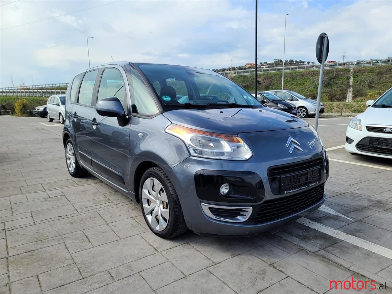 2009' Citroen C3 photo #1