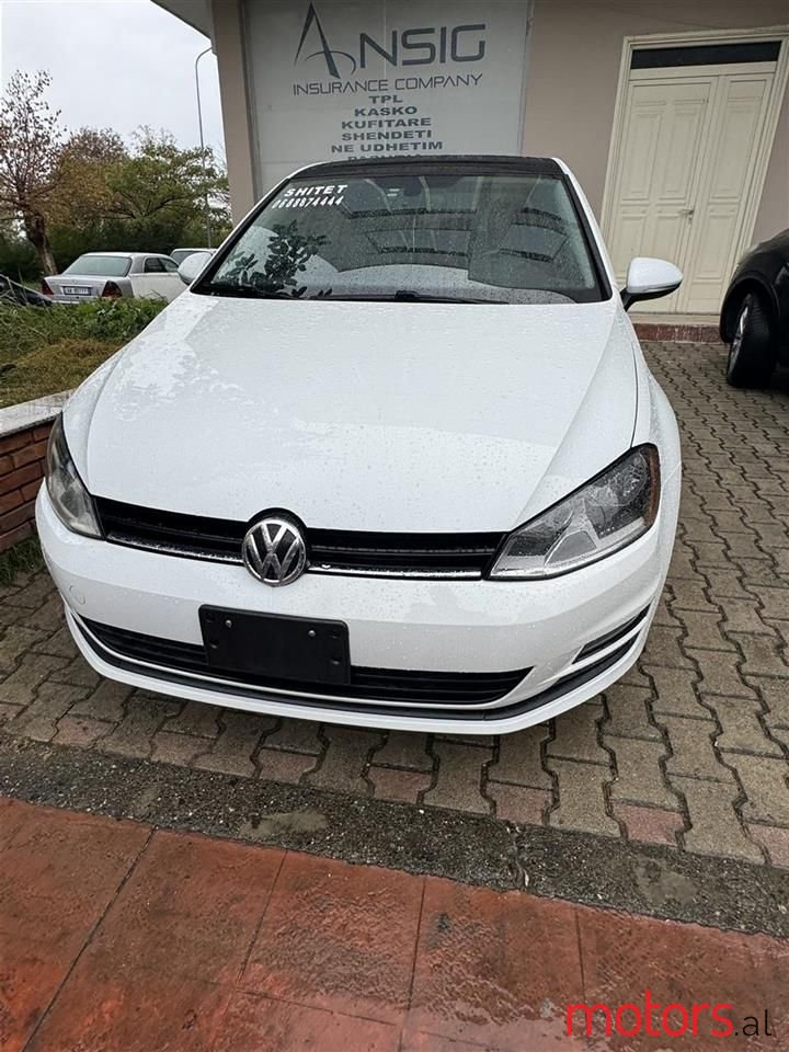 2016' Volkswagen Golf photo #6