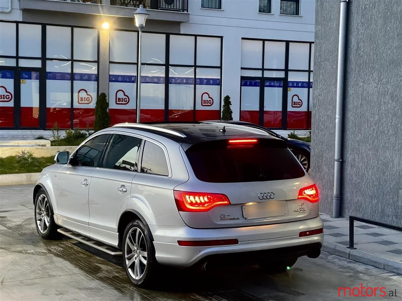 2012' Audi Q7 photo #3