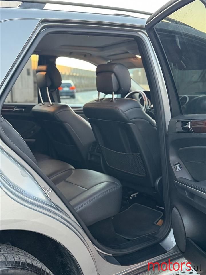 2011' Mercedes-Benz ML 350 photo #5