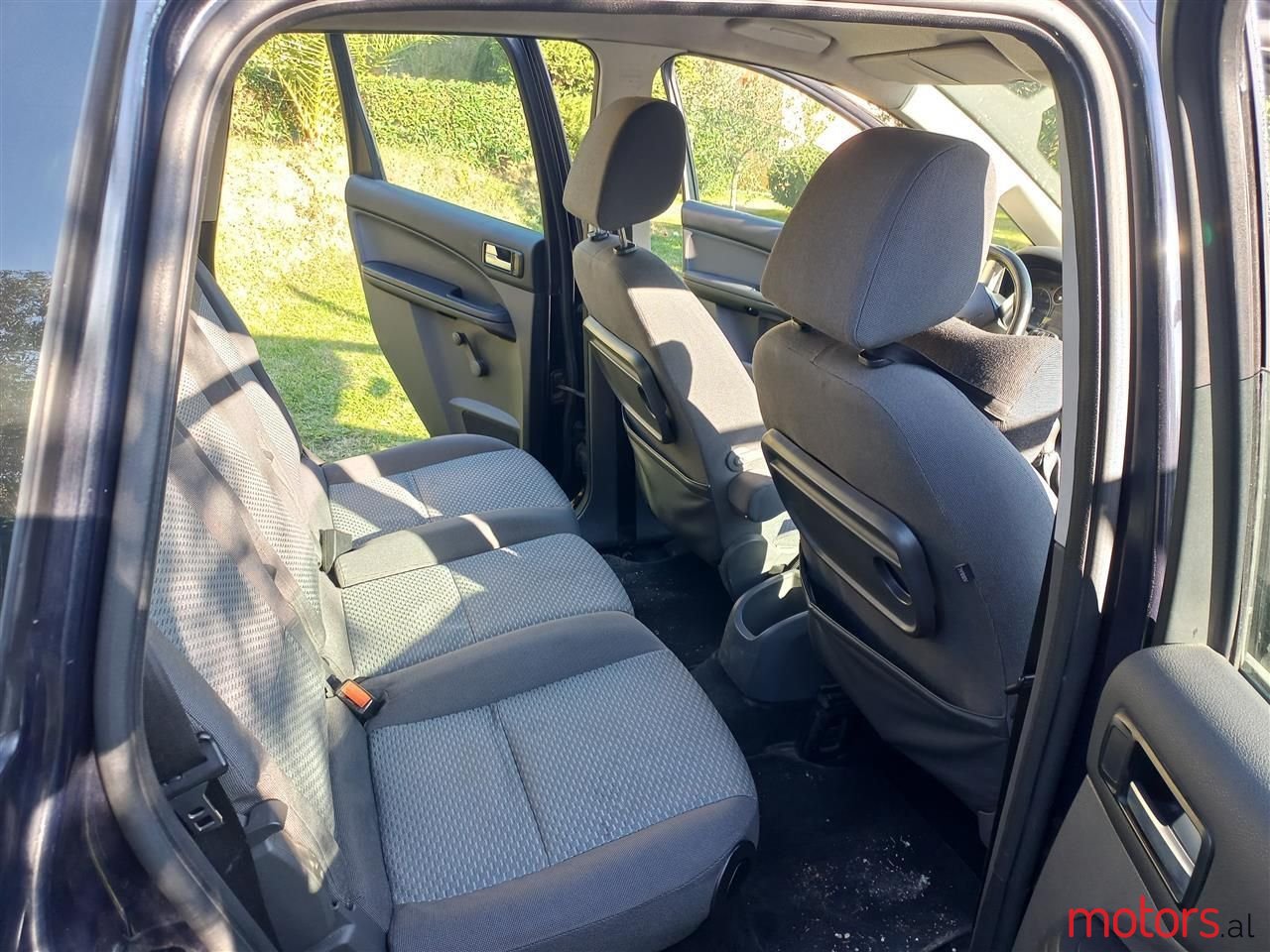 2004' Ford C-MAX photo #4