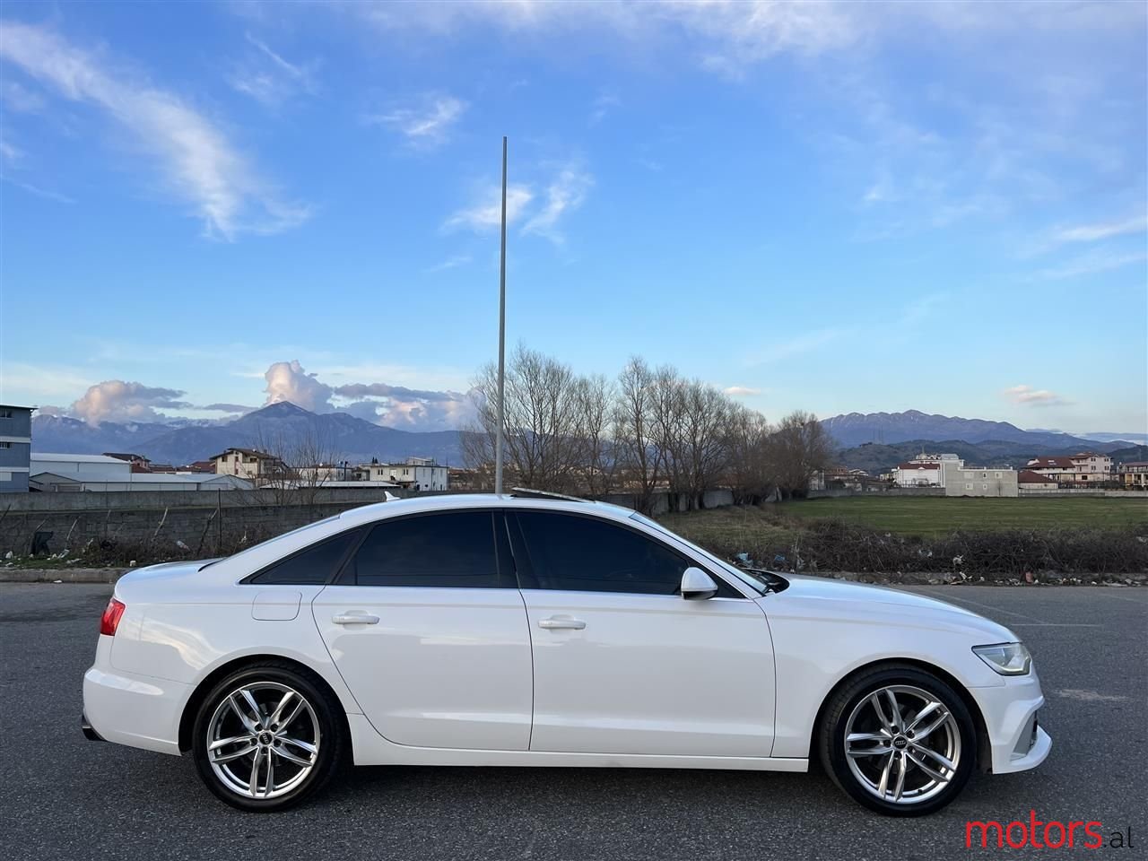 2012' Audi A6 photo #3