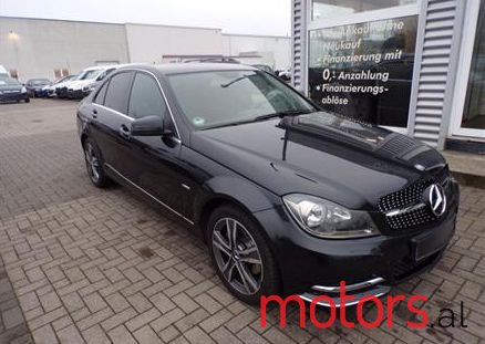 2011' Mercedes-Benz C 220 photo #4