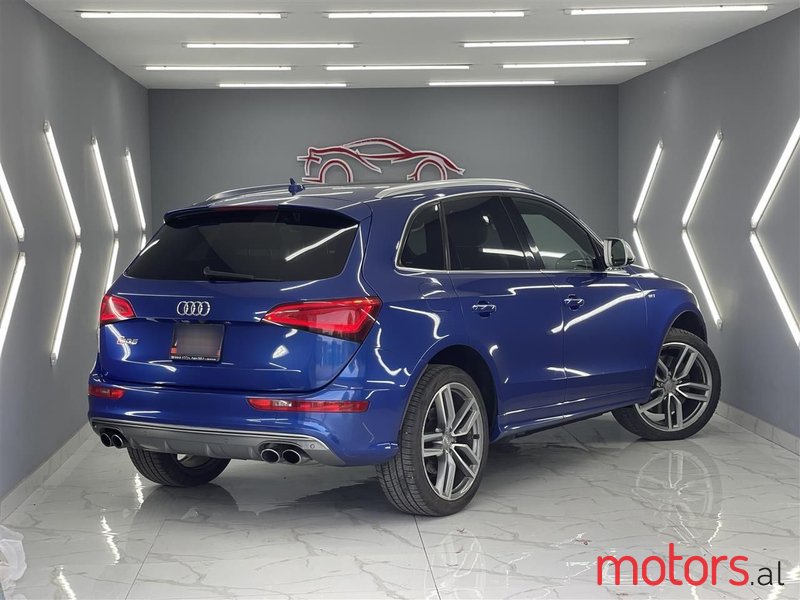 2016' Audi SQ5 photo #2