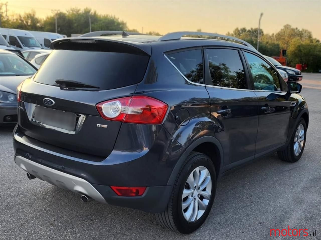 2011' Ford Kuga photo #2