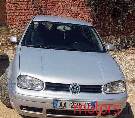 2000' Volkswagen Golf photo #2