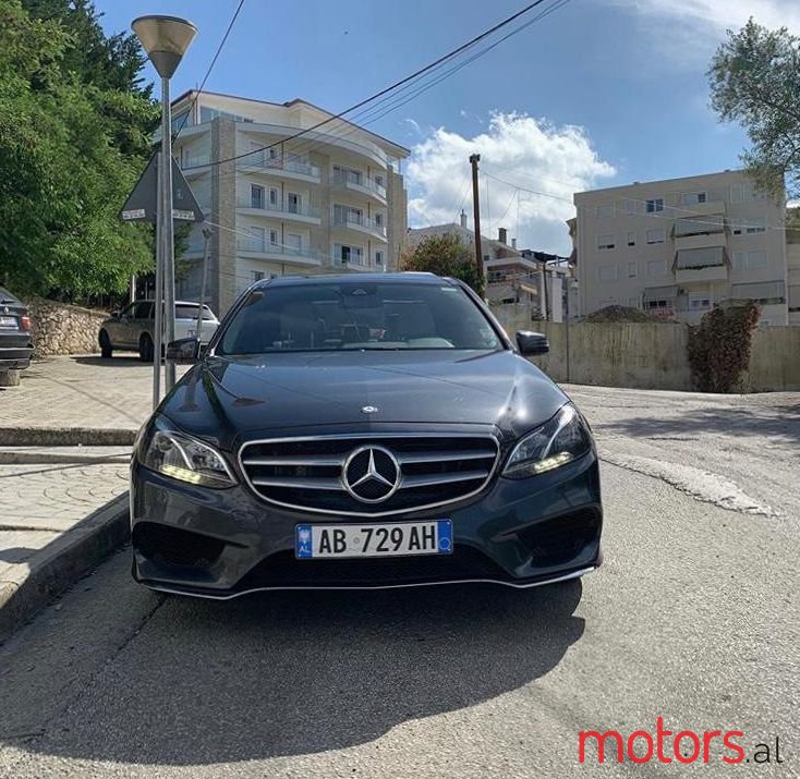 2016' Mercedes-Benz E 250 photo #1