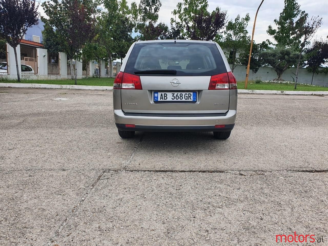 2005' Opel Vectra photo #2