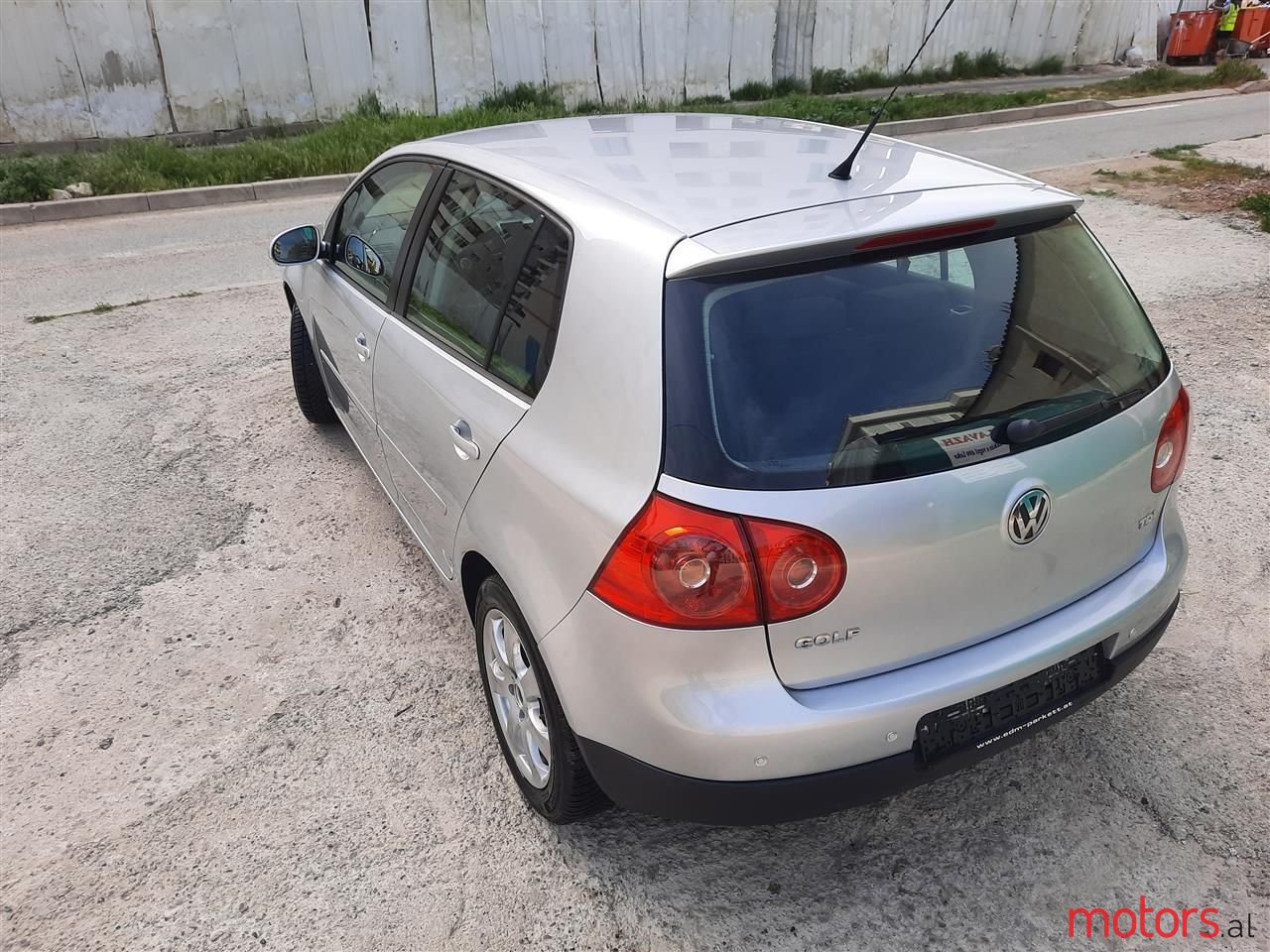 2007' Volkswagen Golf photo #6