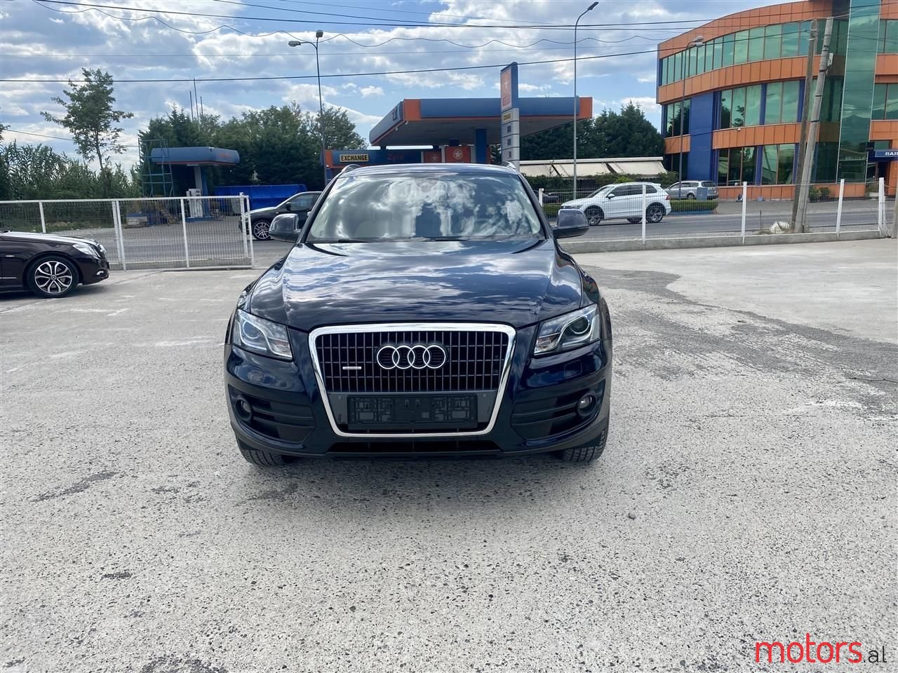 2011' Audi Q5 photo #1