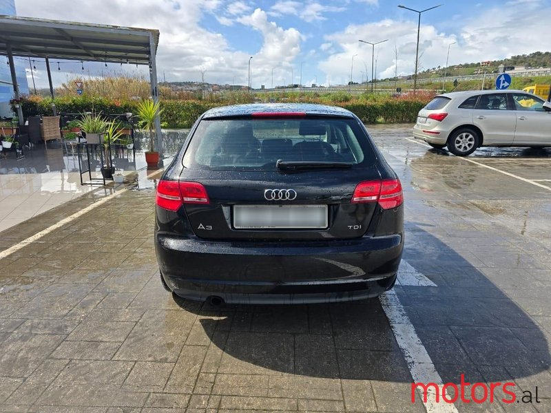 2011' Audi A3 photo #3