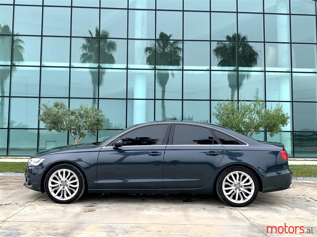 2012' Audi A6 photo #2