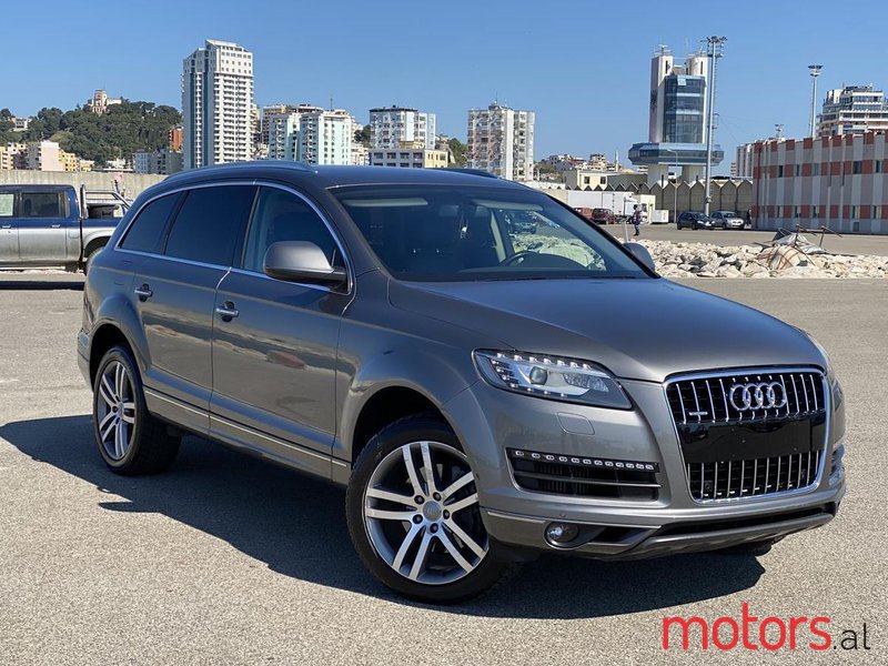 2011' Audi Q7 photo #1