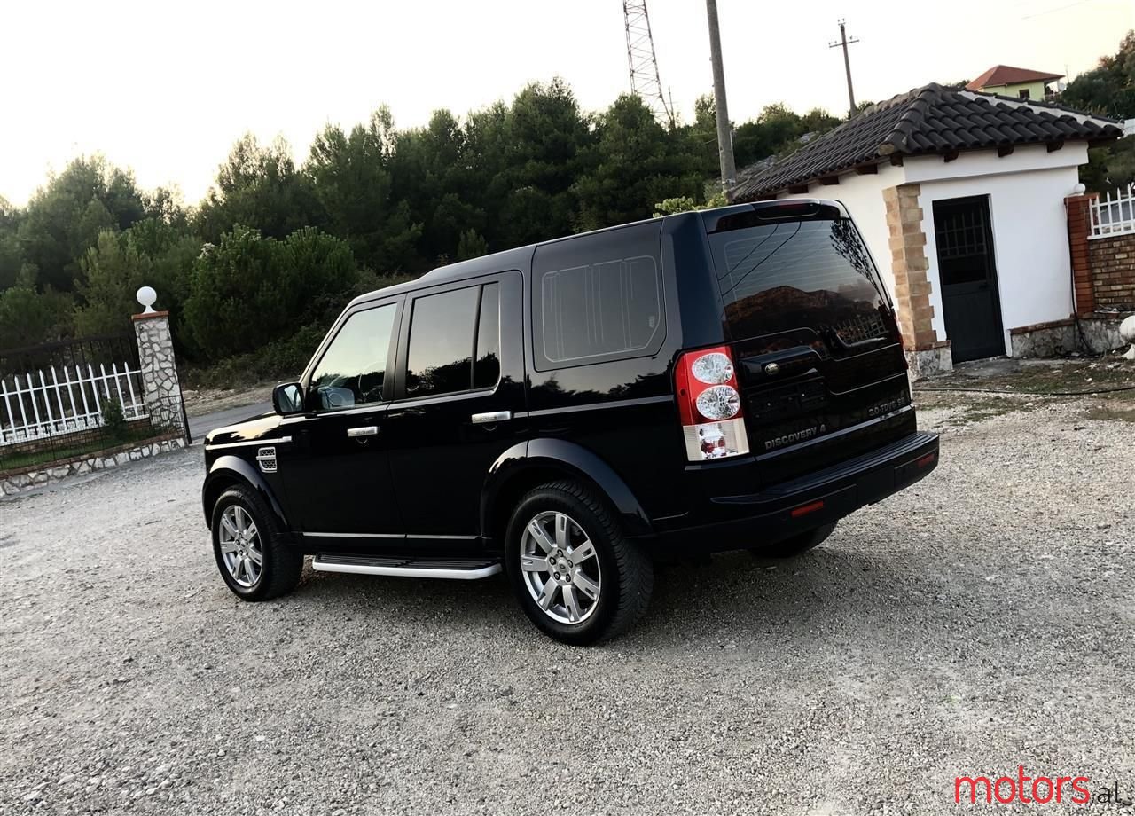 2010' Land Rover Discovery photo #2