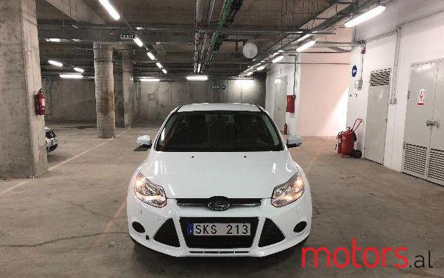 2013' Ford Focus photo #2