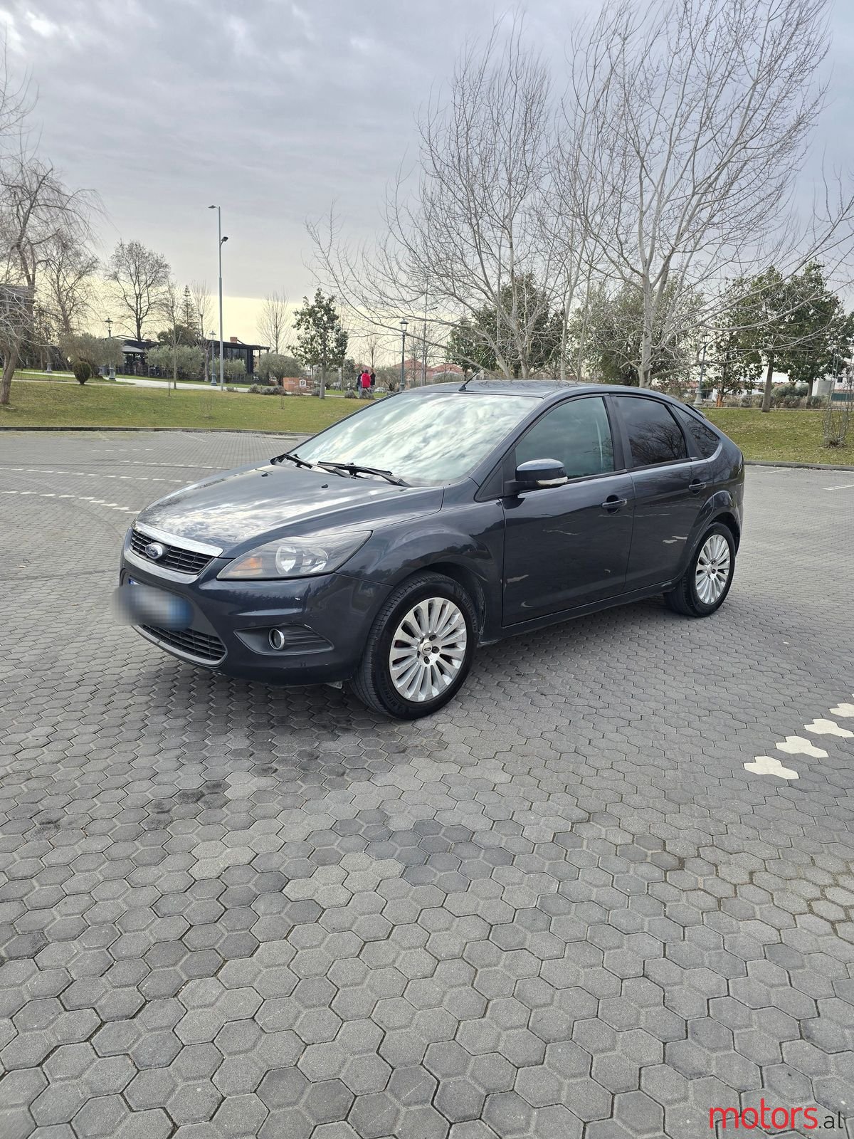 2010' Ford Focus photo #5