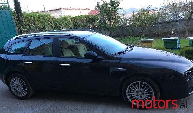 2007' Alfa Romeo Alfa 159 photo #2
