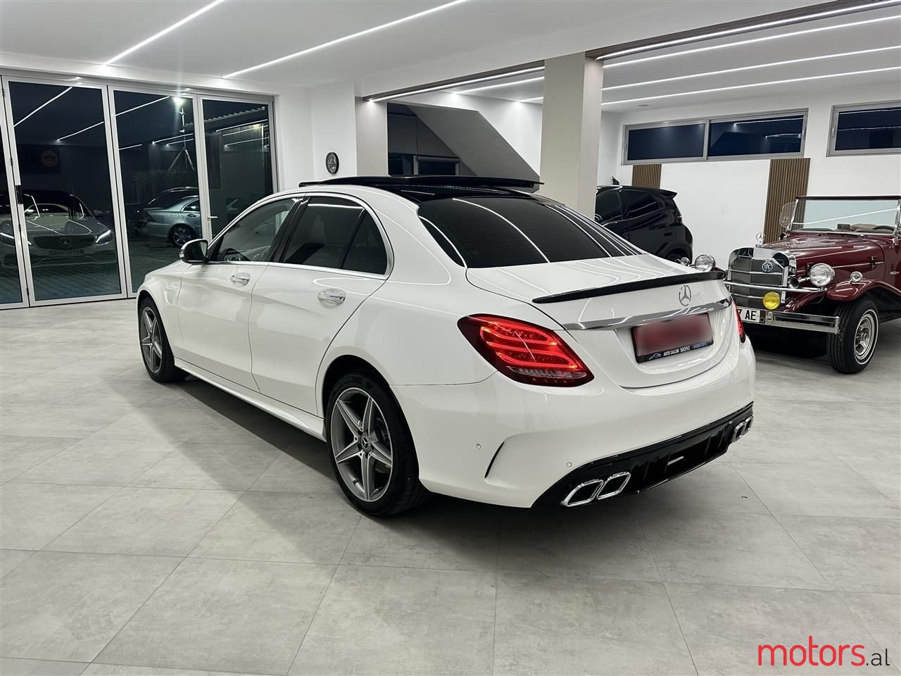 2017' Mercedes-Benz C 250 photo #6