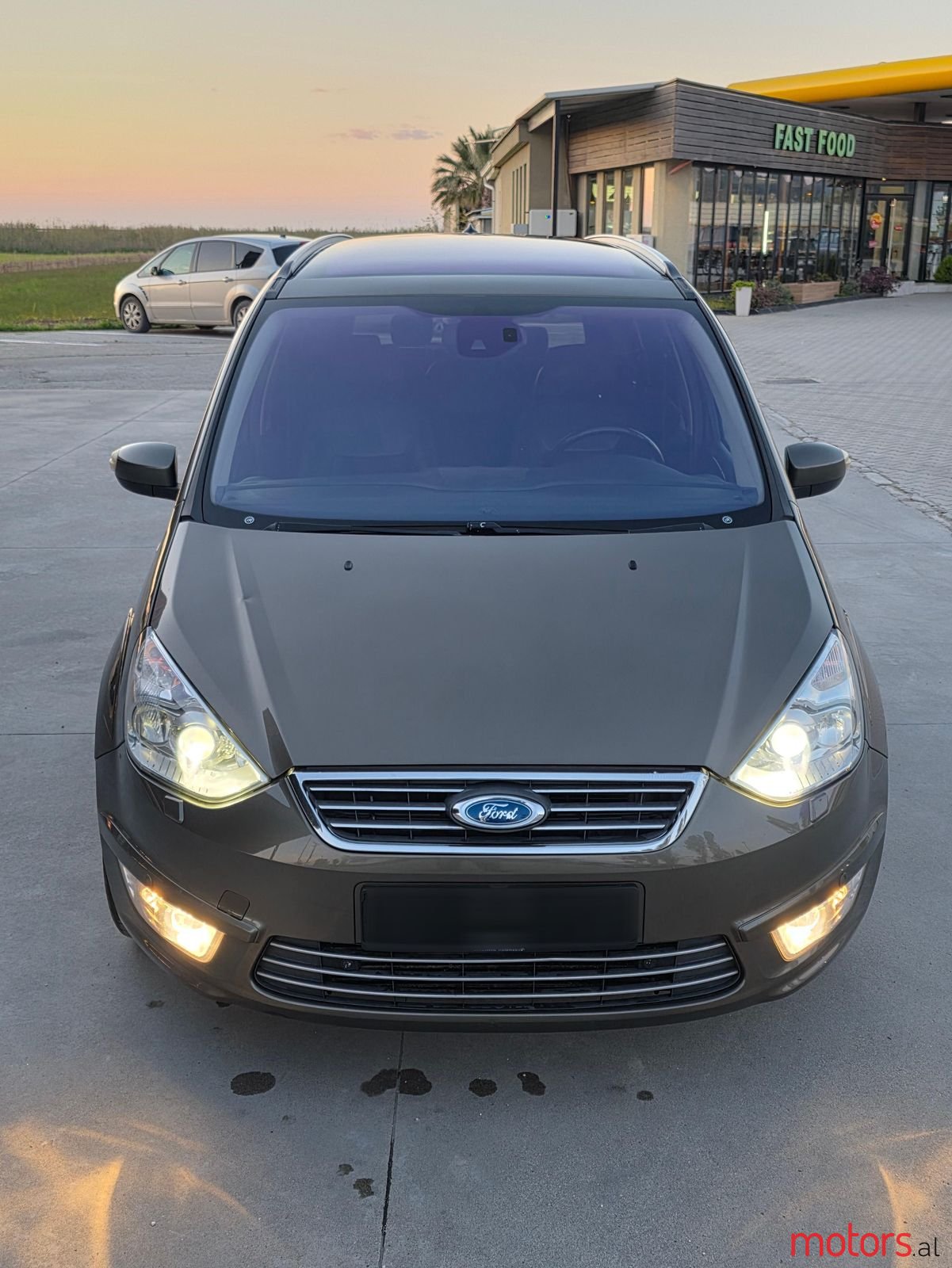 2011' Ford Galaxy photo #6