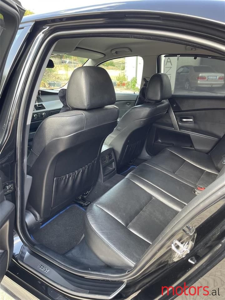 2005' BMW 530 photo #6