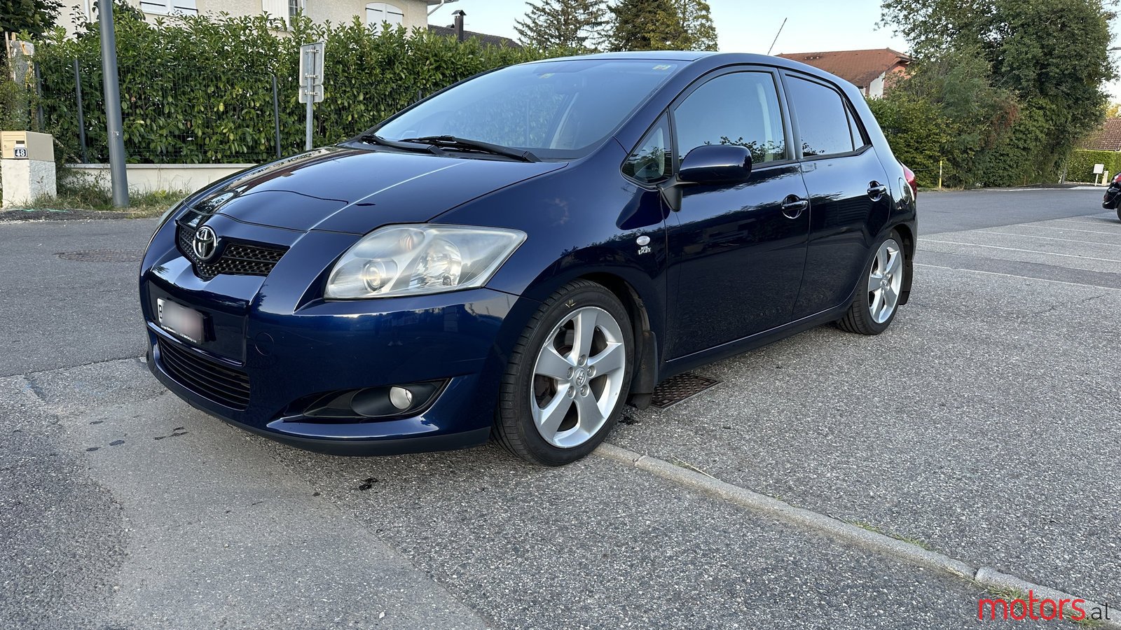 2007' Toyota Auris photo #3