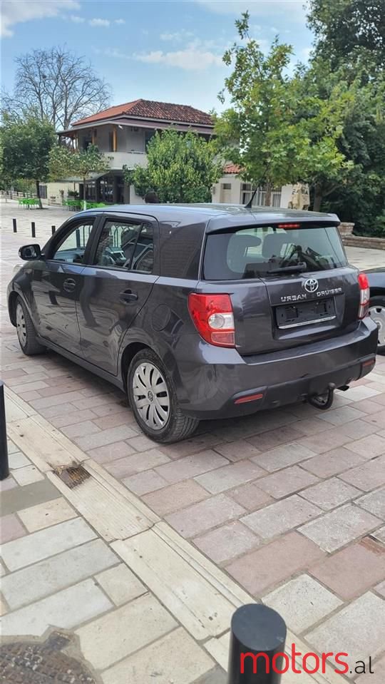 2009' Toyota Urban Cruiser photo #4