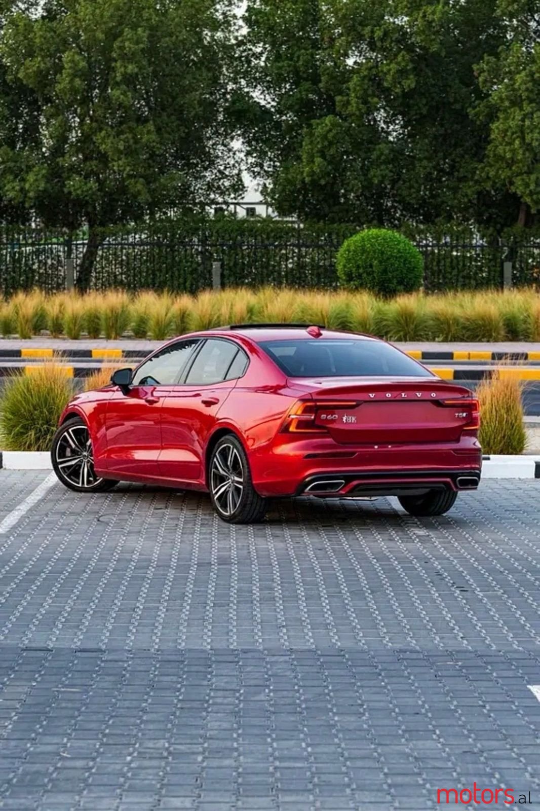 2020' Volvo S60 photo #6