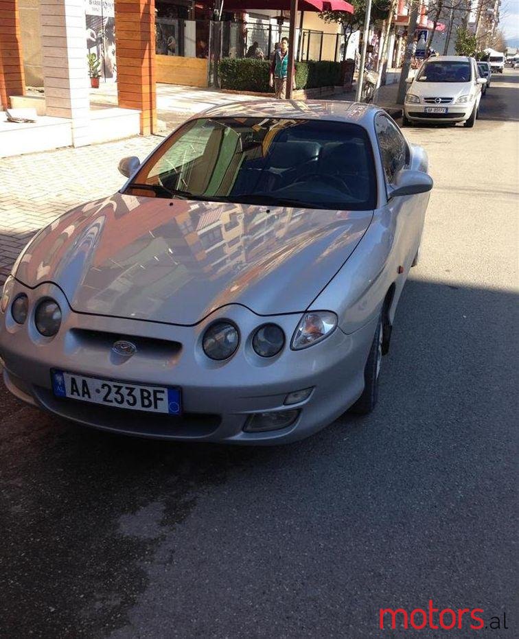 1999' Hyundai Coupe photo #1