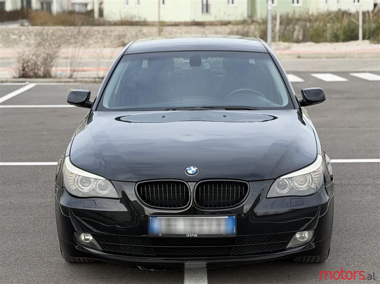2009' BMW 525 photo #2